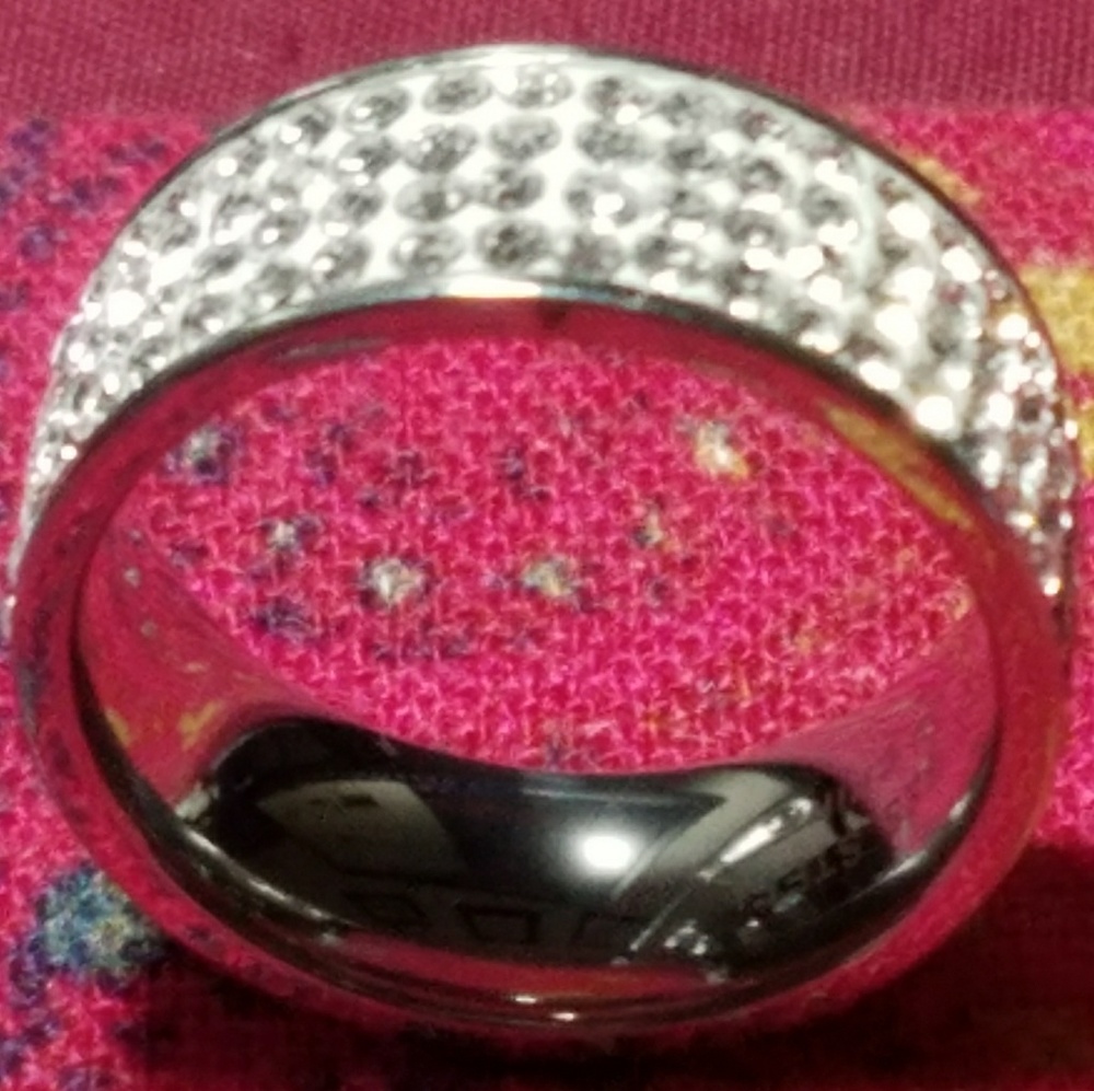 Milor Stainless Steel Ring with Rivoli Rhinestones